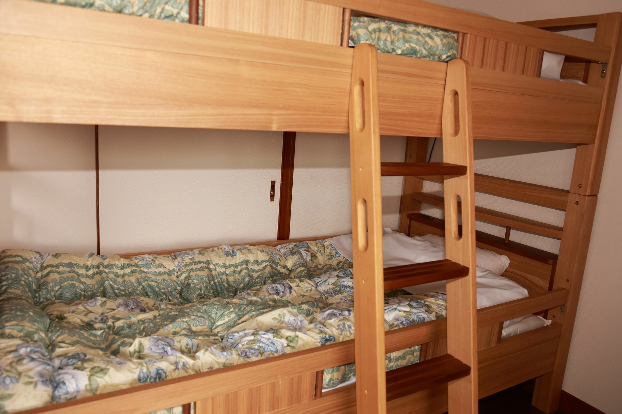 Guest House Fun Osaka Ngoại thất bức ảnh